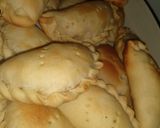 Foto del paso 7 de la receta: Empanadas al estilo "lo que tengas"