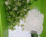 Foto langkah ke 3 dari resep Tahu lipet goreng.