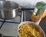A picture of step 1 of Simple pasta.