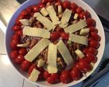 Une image de l'étape 7 de Salade « plat complet » iceberg,tomates cerises,lard fumé,oignon rouge et cantal entre deux.
