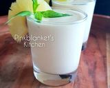 A picture of step 3 of Mango Pineapple Smoothie.