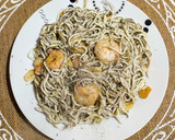 Foto del paso 3 de la receta: Gulas con gambas al ajillo