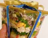 A picture of step 4 of Salad Gift.