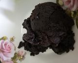 A picture of step 2 of Oreo choc truffle.