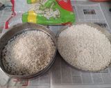 A picture of step 1 of Puffed Rice Snack (Lasaniya Mumra Chavana).