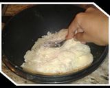 Foto del paso 3 de la receta: Buñuelos de Yuca con Papelón Venezolanos
