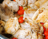 Foto del paso 5 de la receta: Pollo en caldillo