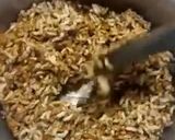 A picture of step 5 of Murmuray ke ladoo.