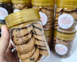 Gambar langkah 4 resipi Biskut Choc Chip.