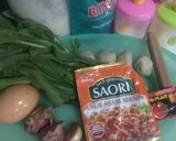 Foto langkah ke 1 dari resep Tumis Bakso Sosis Telur & Sawi Hijau.