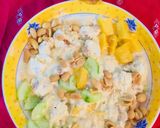 A picture of step 4 of Yogurt Peanut Salad.