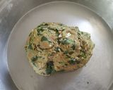 A picture of step 2 of Bajra Methi Na Dhebra.
