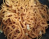 Foto langkah ke 2 dari resep Mie Caluek Aceh Kuah Kacang.