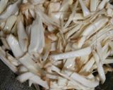 A picture of step 1 of Jackfruit fried in Onion.