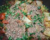 A picture of step 6 of Aloo Matar Dry.