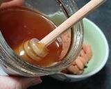 A picture of step 1 of Caramelized Almonds with Sesame and Honey in the Air Fryer.