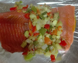 Foto del paso 2 de la receta: Salmón con pisto de verduras al papillot