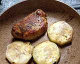 Foto del paso 2 de la receta: Lomo de cerdo y verduras asadas