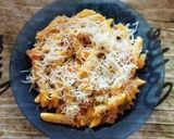 Kolbászos lecsós penne🍅🧄🧀🫑🧅 recept fázis 7 fotója