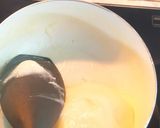 Foto langkah ke 2 dari resep Mochi red velvet isi wafer caramel.