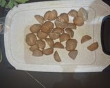 Foto langkah ke 2 dari resep Sup Oyong Bakso.