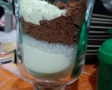 Foto langkah ke 1 dari resep Hot Chocolate.