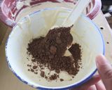 Foto langkah ke 5 dari resep Marmer cake.