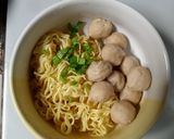 Foto langkah ke 7 dari resep Kuah Bakso Ayam.