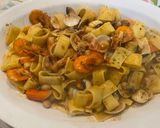 Foto del passaggio 3 della ricetta Paccheri alla pescatora