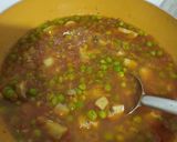 A picture of step 3 of Matar masroom ki sabji.