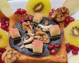 A picture of step 4 of Nutti Fruitti Chocolate Toast.