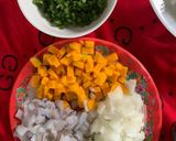 Hình bước làm 1 của món Cơm chiên mực