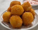 Foto langkah ke 5 dari resep Potato Cheese Ball.