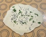 A picture of step 6 of Onion seeds, garlic, parsley and butter naan.