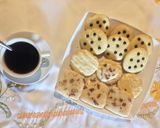 Foto del paso 6 de la receta: Galletitas de limón con chips de chocolate