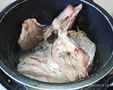 Foto del paso 1 de la receta: Sopa de pescado con viandas y vegetales
