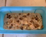 A picture of step 5 of Oatmeal Apple cake.