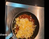 A picture of step 4 of Egg lababdar.
