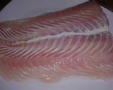 Hình bước làm 1 của món Phi Lê Cá BaSa chiên xù