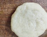 खुसखुशीत गोड शंकरपाळी (shankarpali recipe in marathi) रेसिपी स्टेप 3 फोटो 
