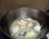 Foto langkah ke 3 dari resep Ikan goreng.