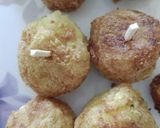 A picture of step 8 of Smashed potatoes chicken lollipops.