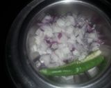A picture of step 2 of Black eyed pea curry.