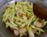 Foto langkah ke 2 dari resep Tumis timun ala taiwan.