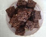 Foto del passaggio 4 della ricetta Brownies al fleur de sel