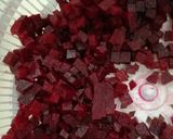 A picture of step 1 of Beetroot Tahbulah.