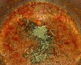 A picture of step 4 of Dum aloo.