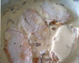 Foto del paso 8 de la receta: Lomo con níscalos con patatas
