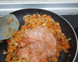 Foto del paso 5 de la receta: Calabacín relleno con pollo