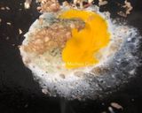 Foto langkah ke 2 dari resep Nasi Goreng Seafood.